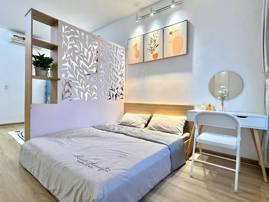 Charmington La Pointe Studio D10-City Sunshet View Apartment Ho Chi Minh City